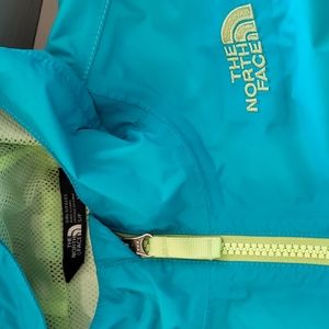 The North Face Girls Small Hooded Lightweight Jacket 7/8 Dryvent Teal and Lime